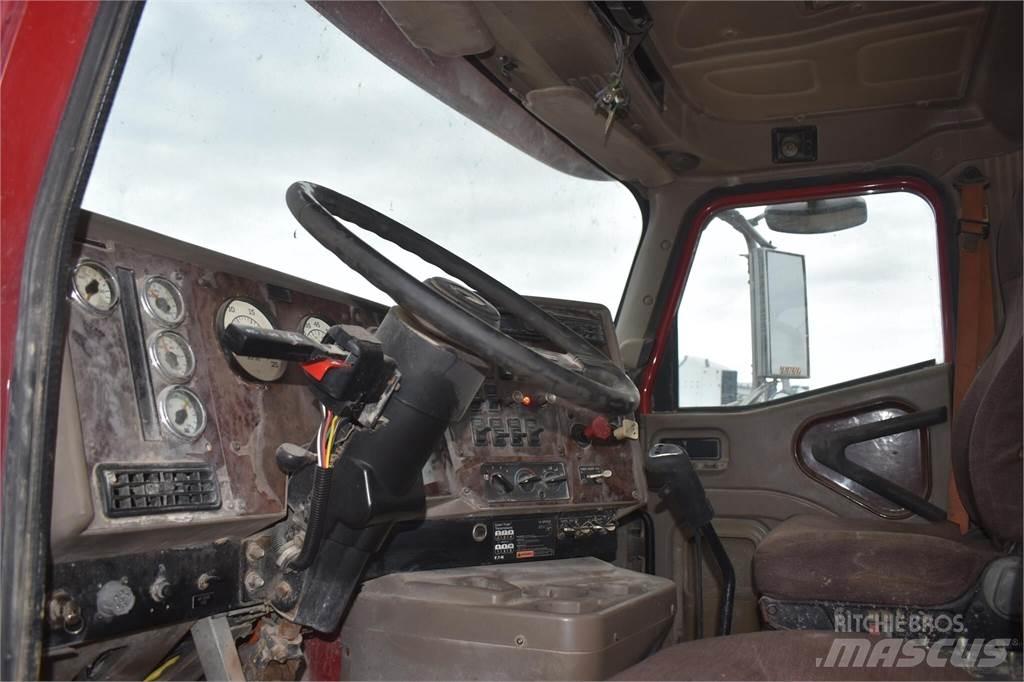 International 9200 Цистерна