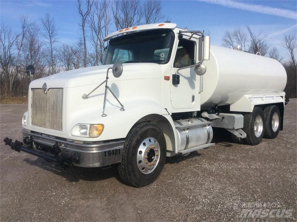 International 9400 Цистерни за вода
