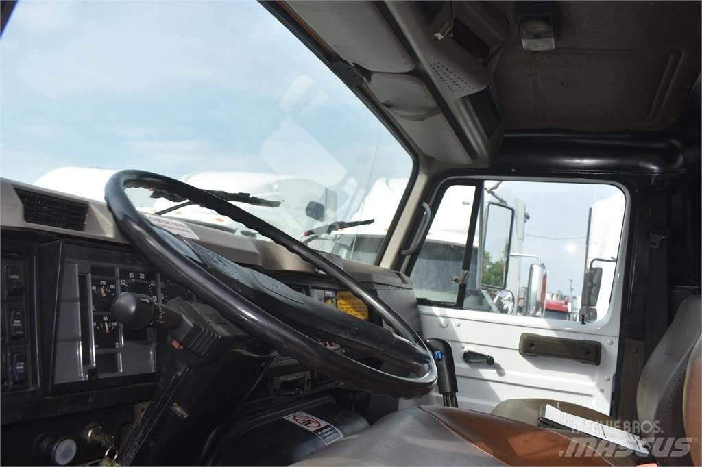 International S2600 Самосвал