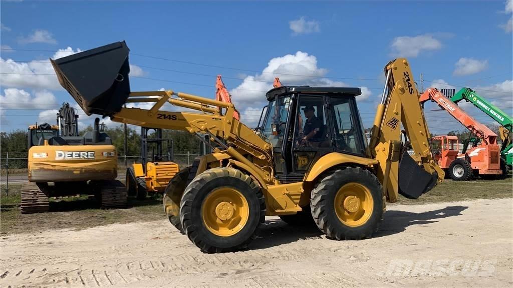 JCB 214S II Товарач със заден ексватор