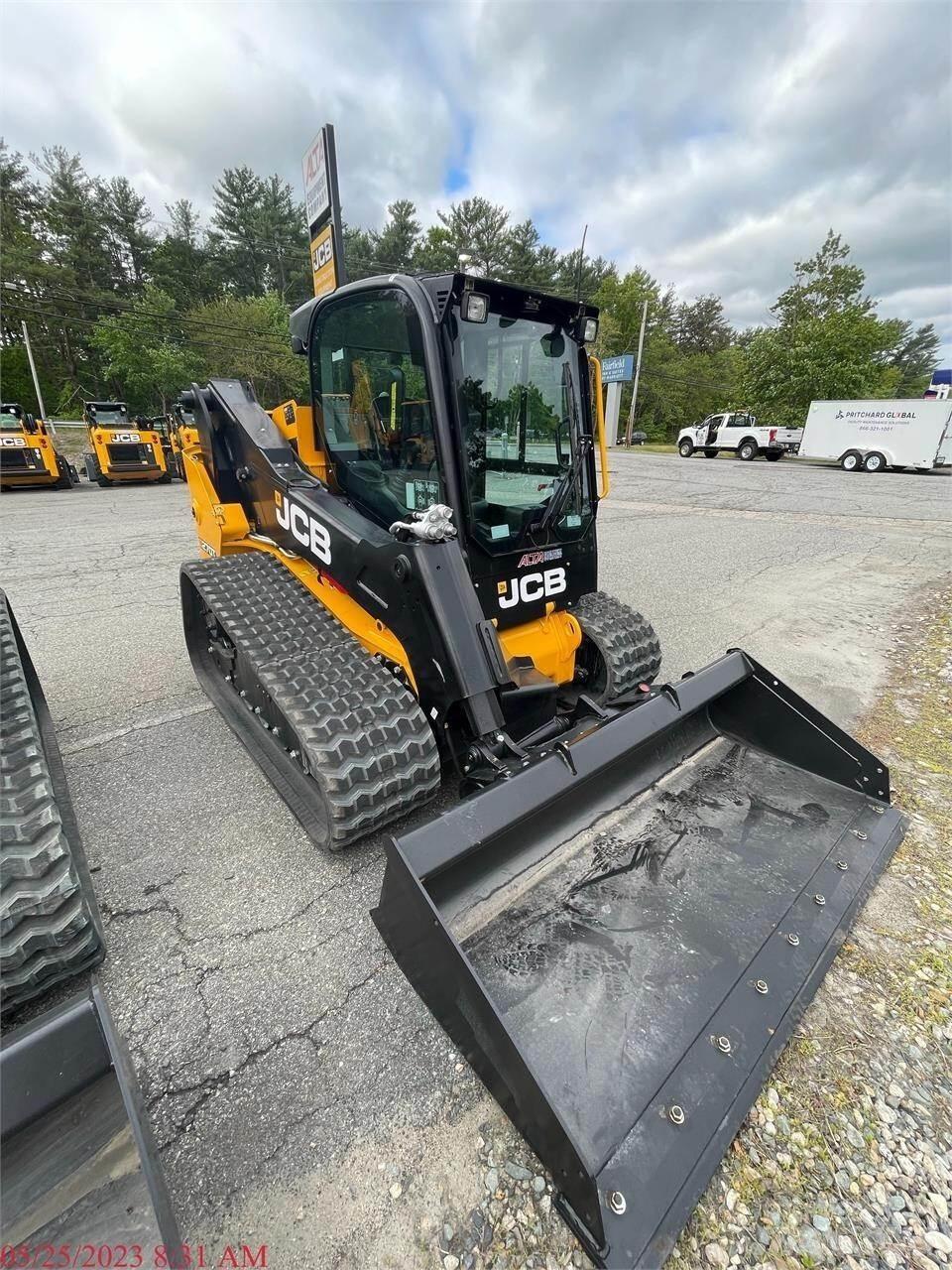 JCB 270T Мини товарачи
