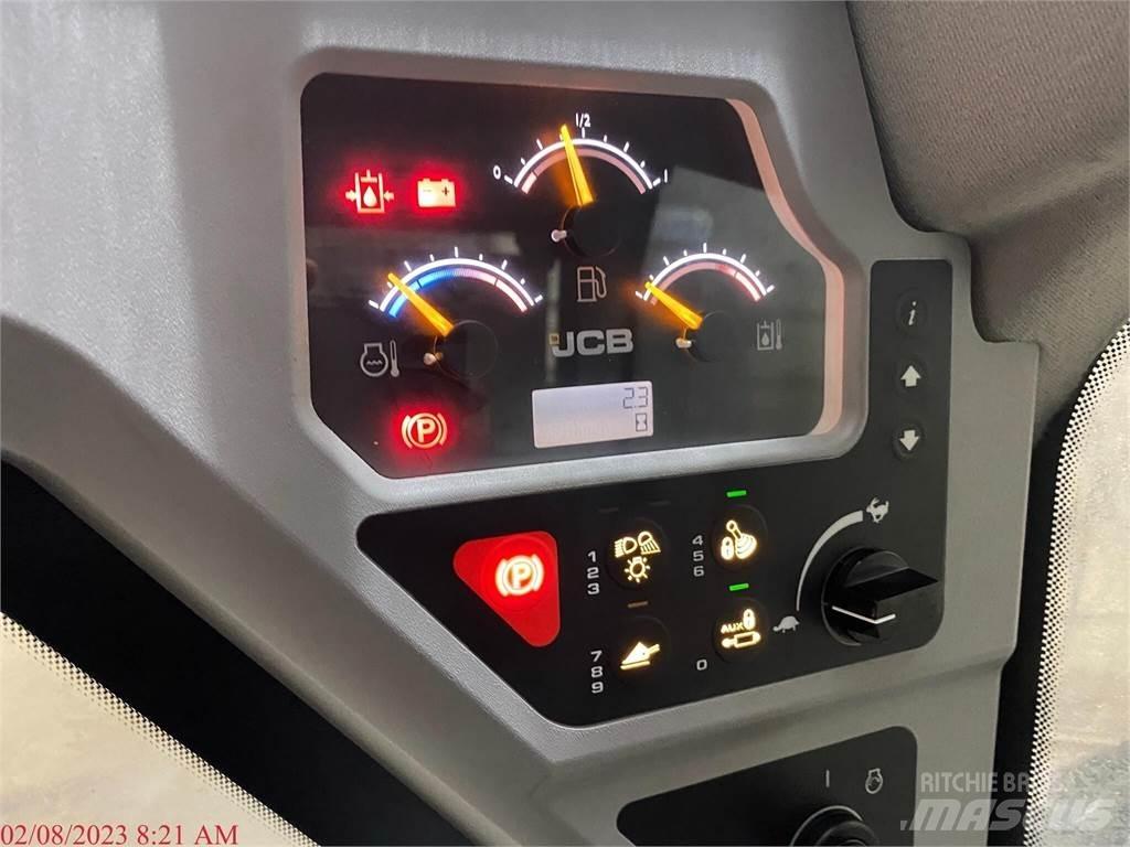 JCB 300T Мини товарачи
