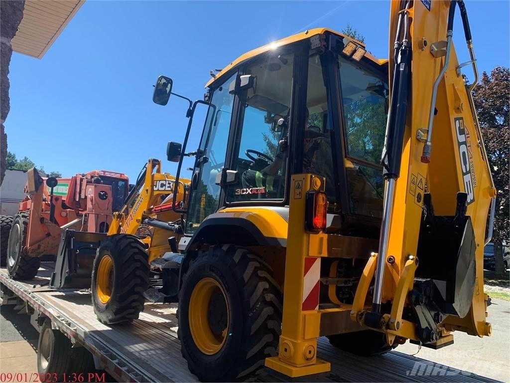 JCB 3CX Товарач със заден ексватор