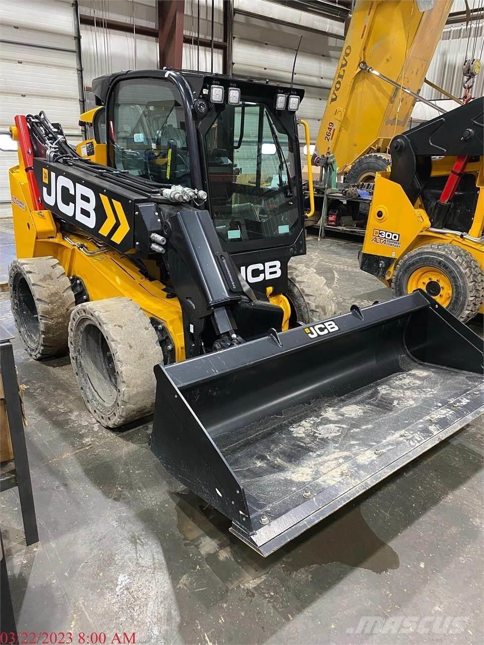 JCB 3TS-8W Мини товарачи
