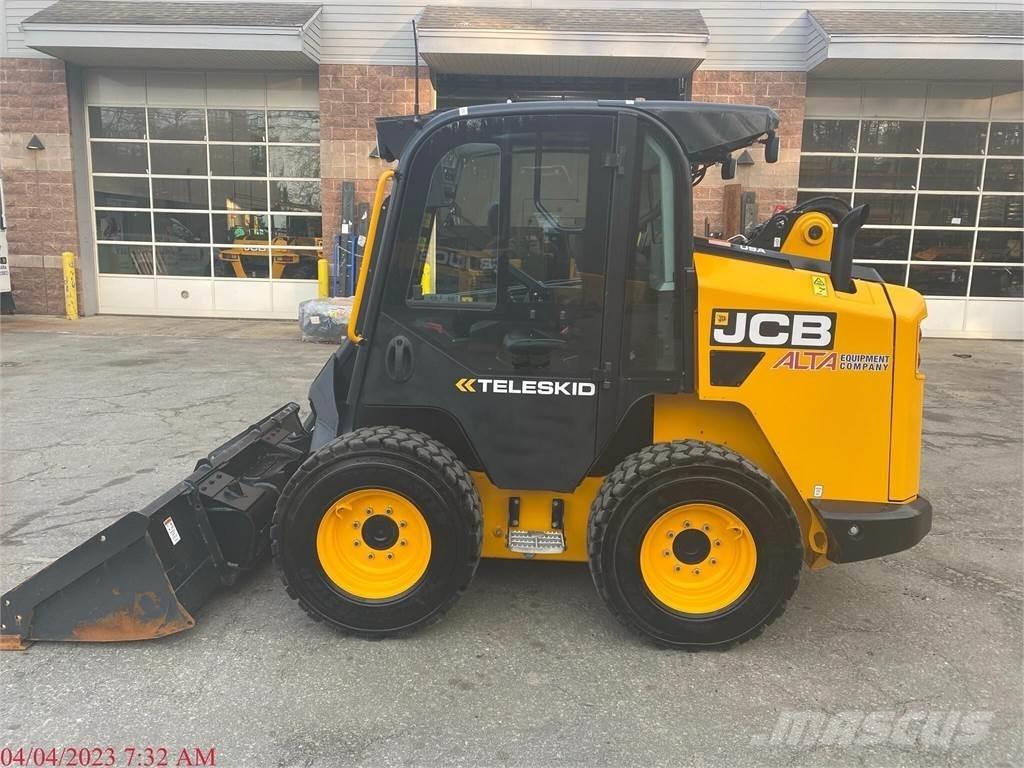 JCB 3TS-8W Мини товарачи
