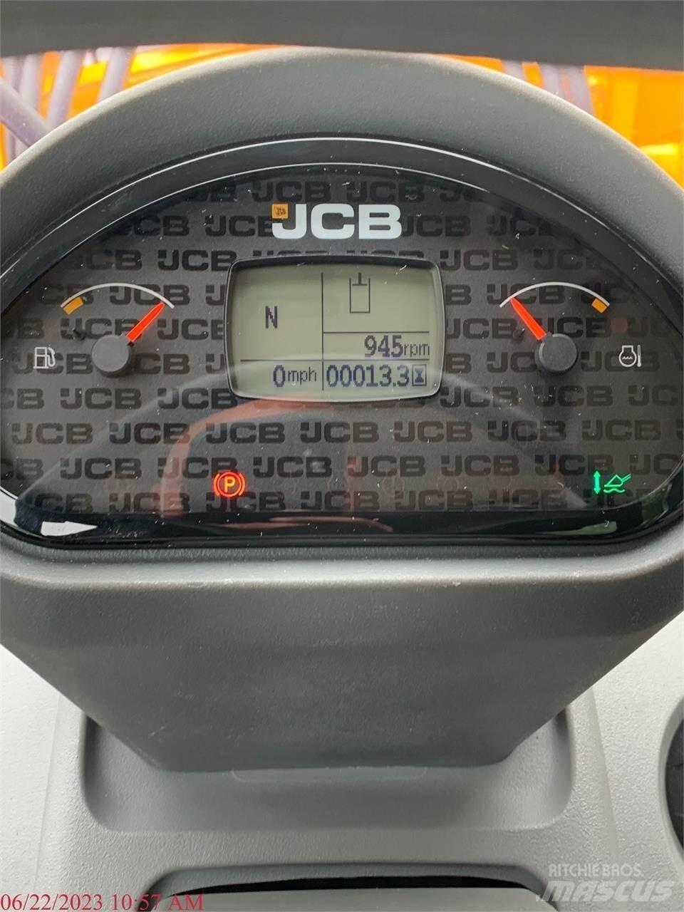 JCB 407B Колесни товарачи