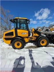 JCB 409 Колесни товарачи