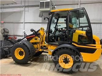 JCB 409 Колесни товарачи