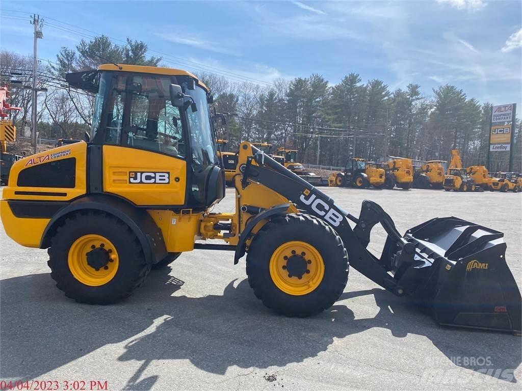 JCB 409 Колесни товарачи