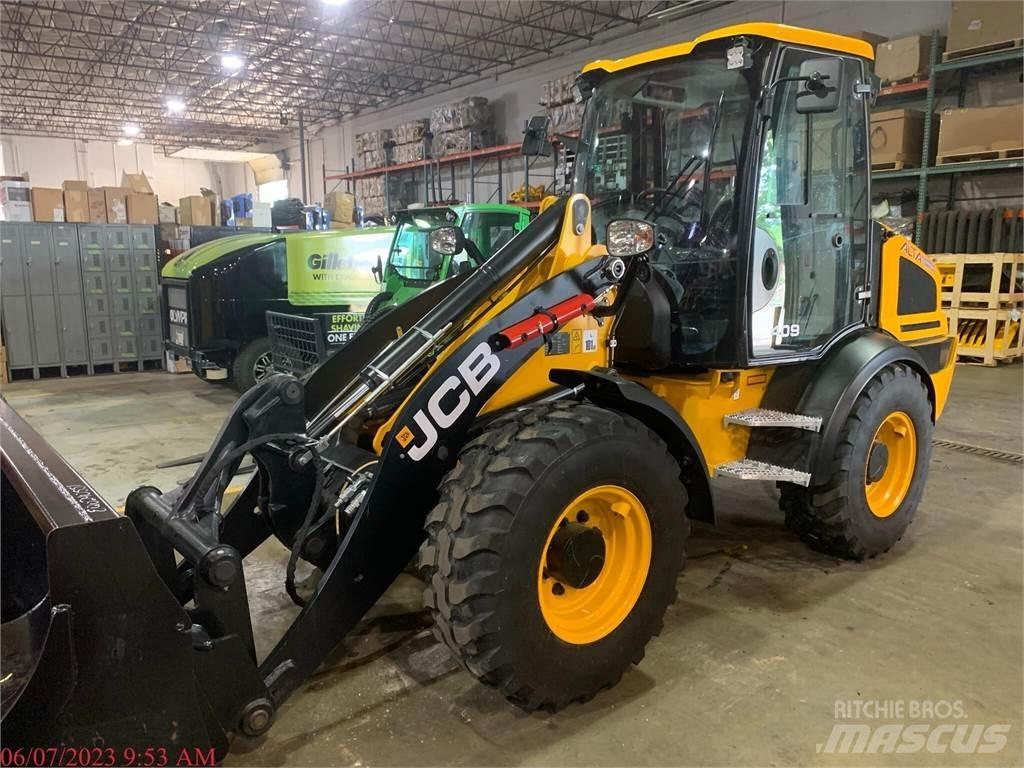 JCB 409 Колесни товарачи