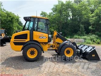 JCB 409 Колесни товарачи