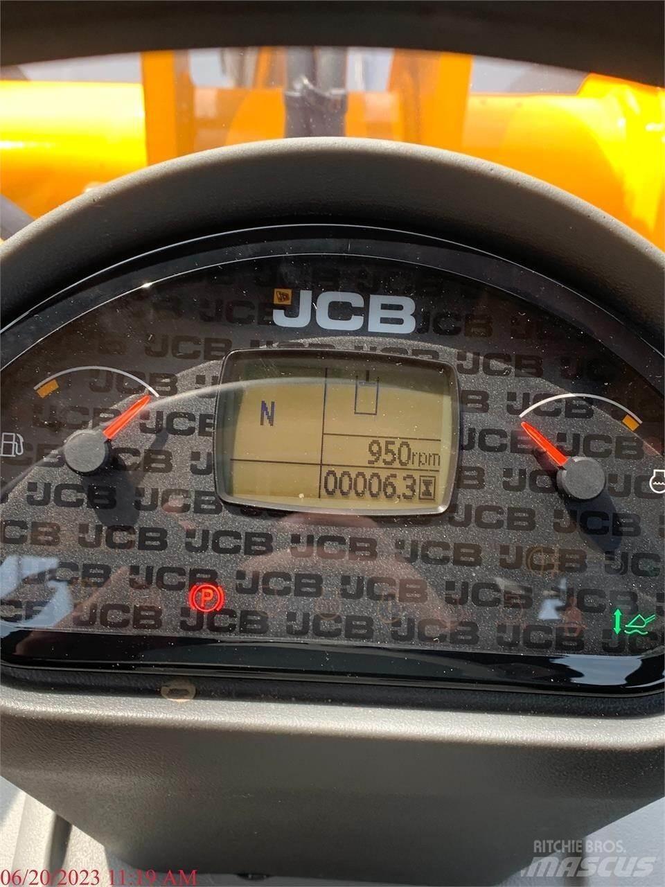 JCB 409 Колесни товарачи