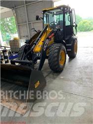 JCB 409 Колесни товарачи