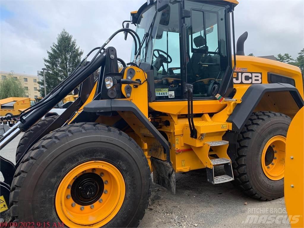JCB 427HT Колесни товарачи