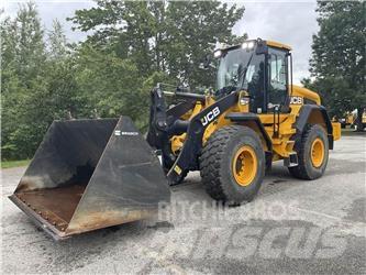 JCB 427ZX Колесни товарачи