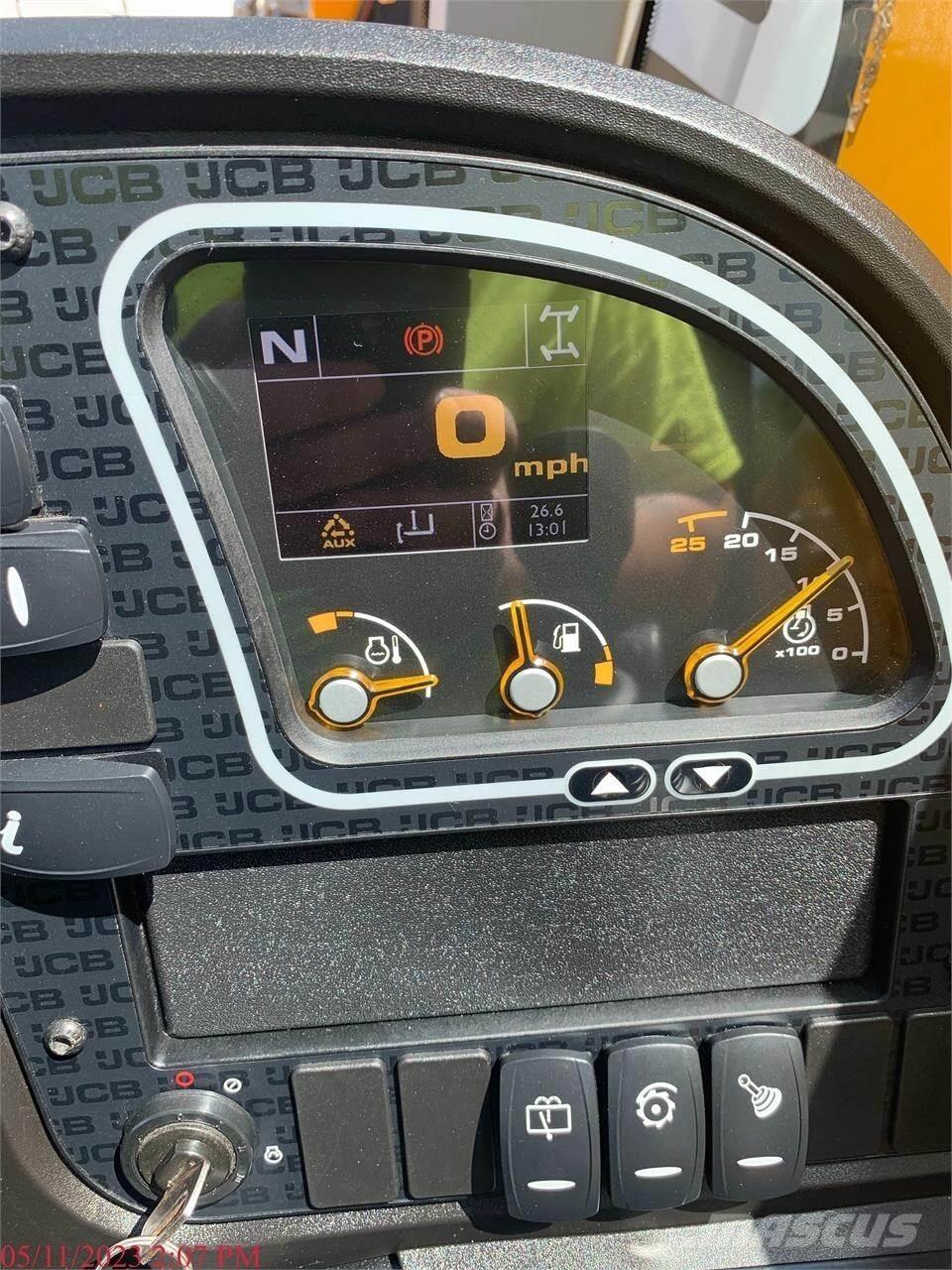 JCB 505-20TC Телескопични товарачи