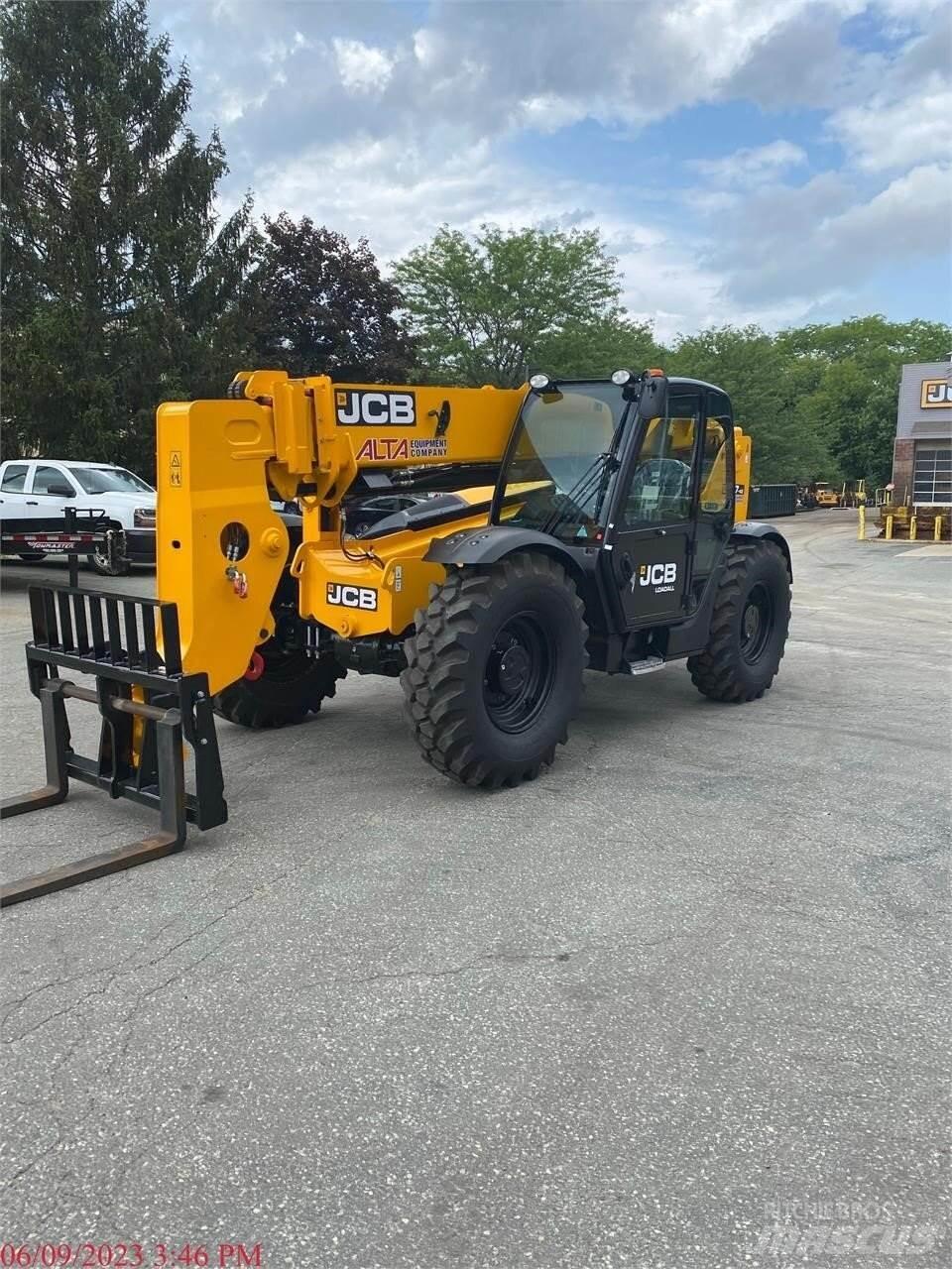 JCB 507-42 Телескопични товарачи