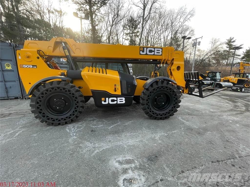 JCB 509-42 Телескопични товарачи
