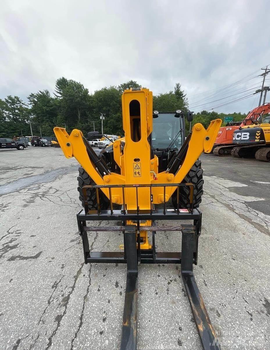 JCB 510-56 Телескопични товарачи