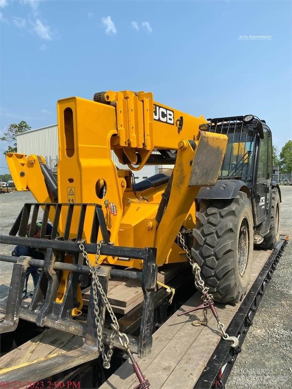JCB 512-56 Телескопични товарачи