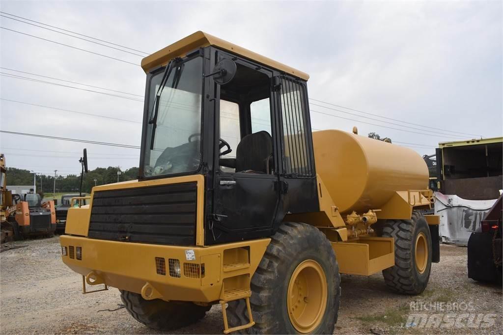JCB 712 Цистерни за вода
