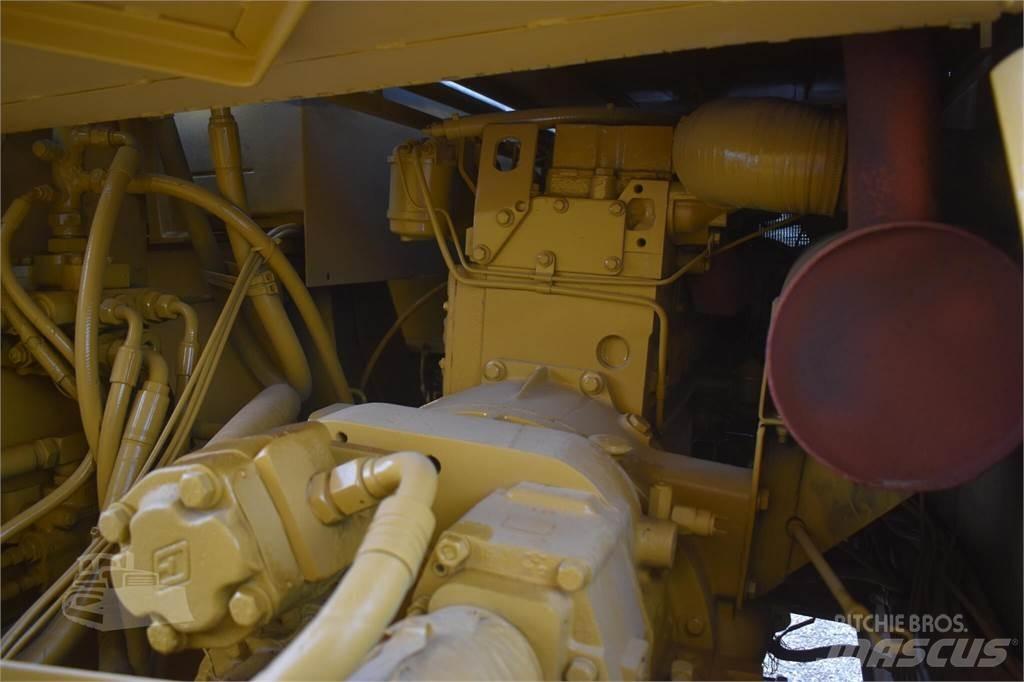 JCB 712 Цистерни за вода
