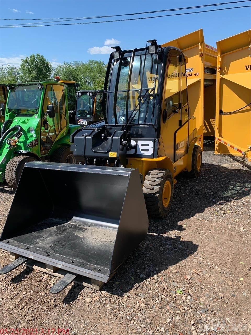 JCB 77-52D Телескопични товарачи