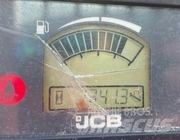 JCB 930 Камиони за херавни местности