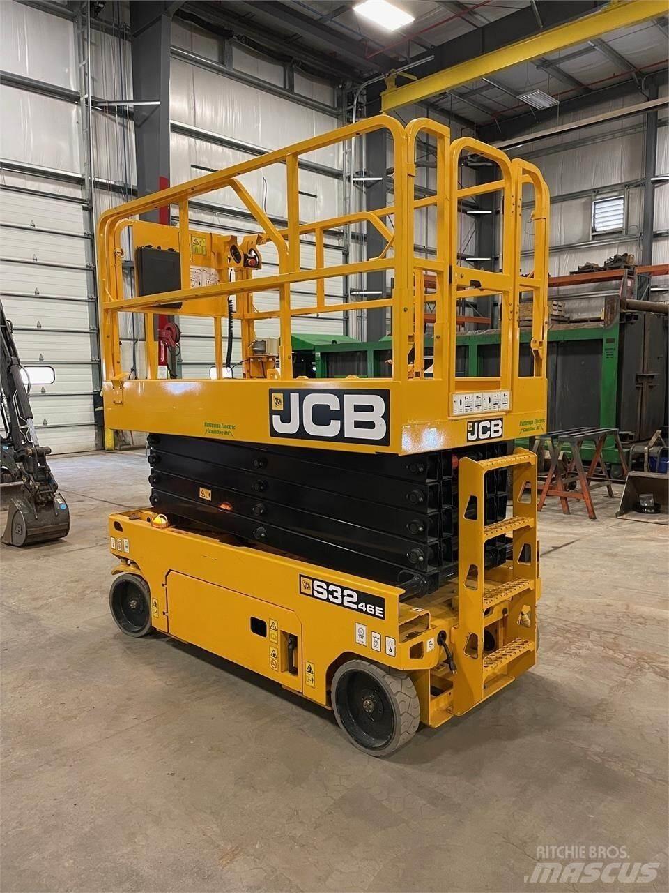JCB S3246E Ножични работни платформи