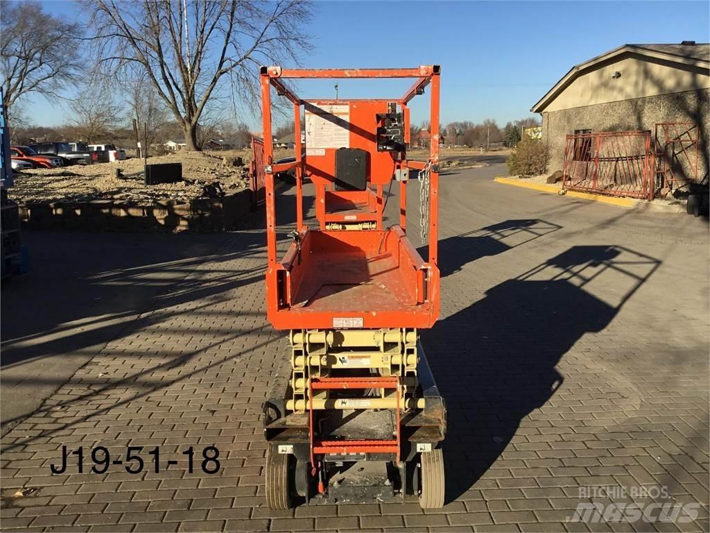 JLG 1932R Ножични работни платформи