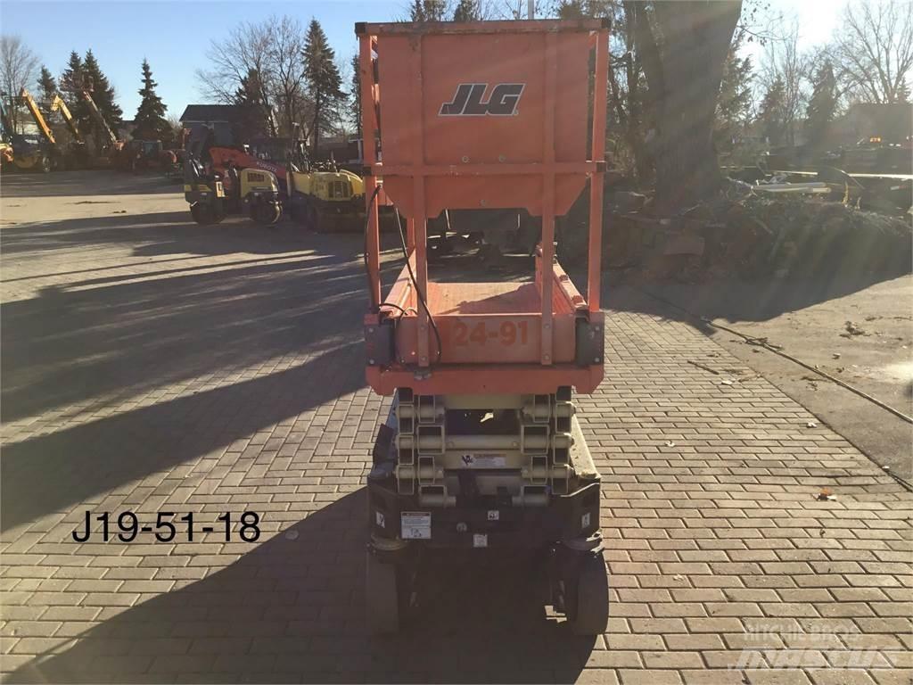 JLG 1932R Ножични работни платформи