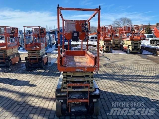 JLG 1932R Ножични работни платформи