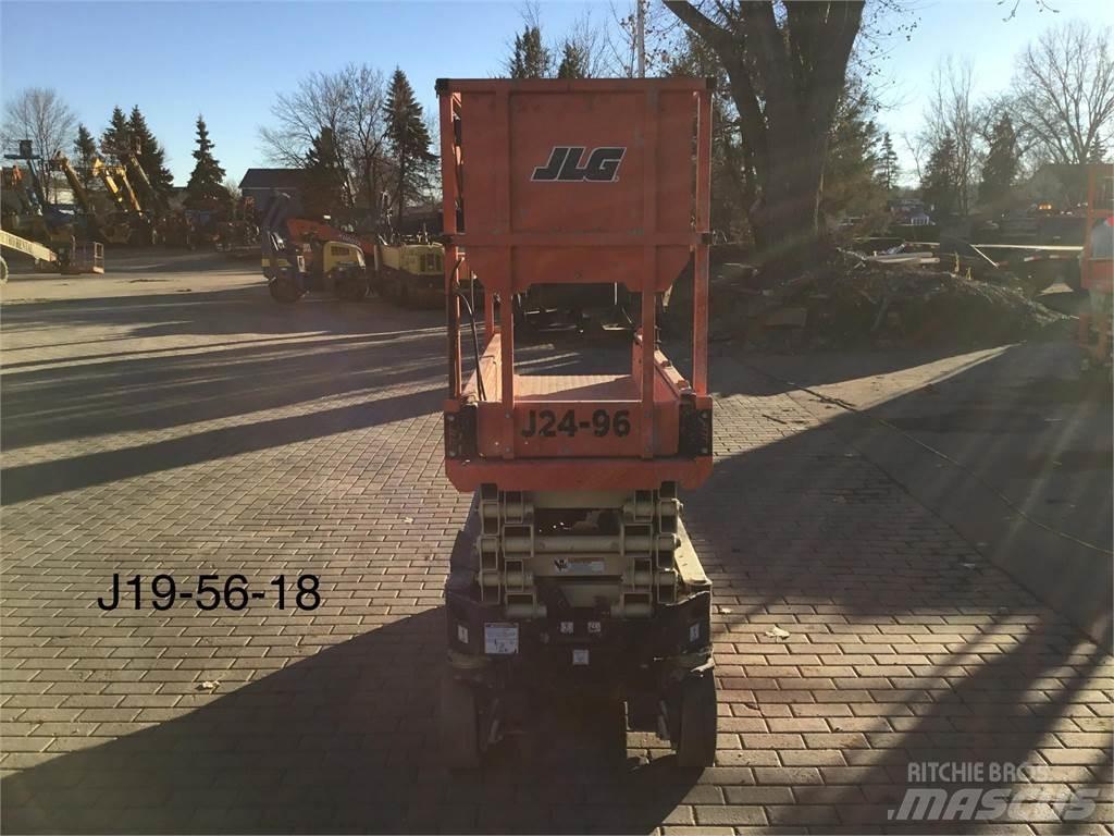 JLG 1932R Ножични работни платформи