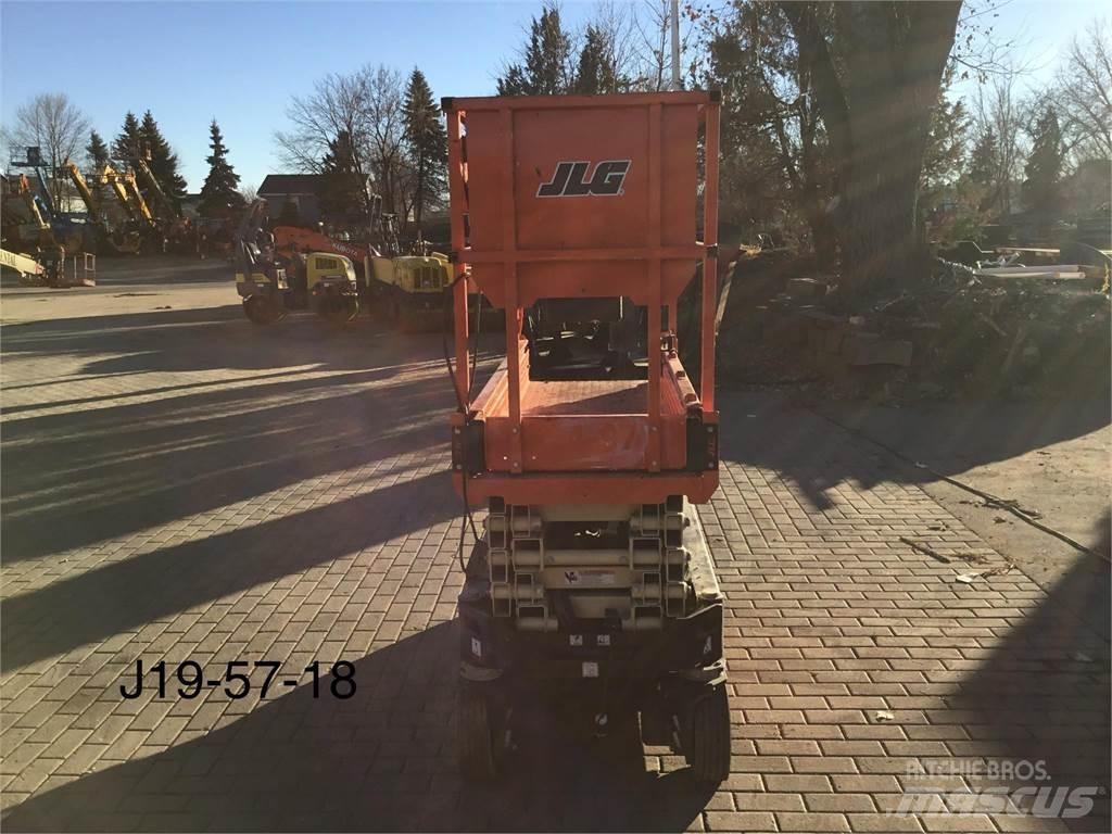 JLG 1932R Ножични работни платформи