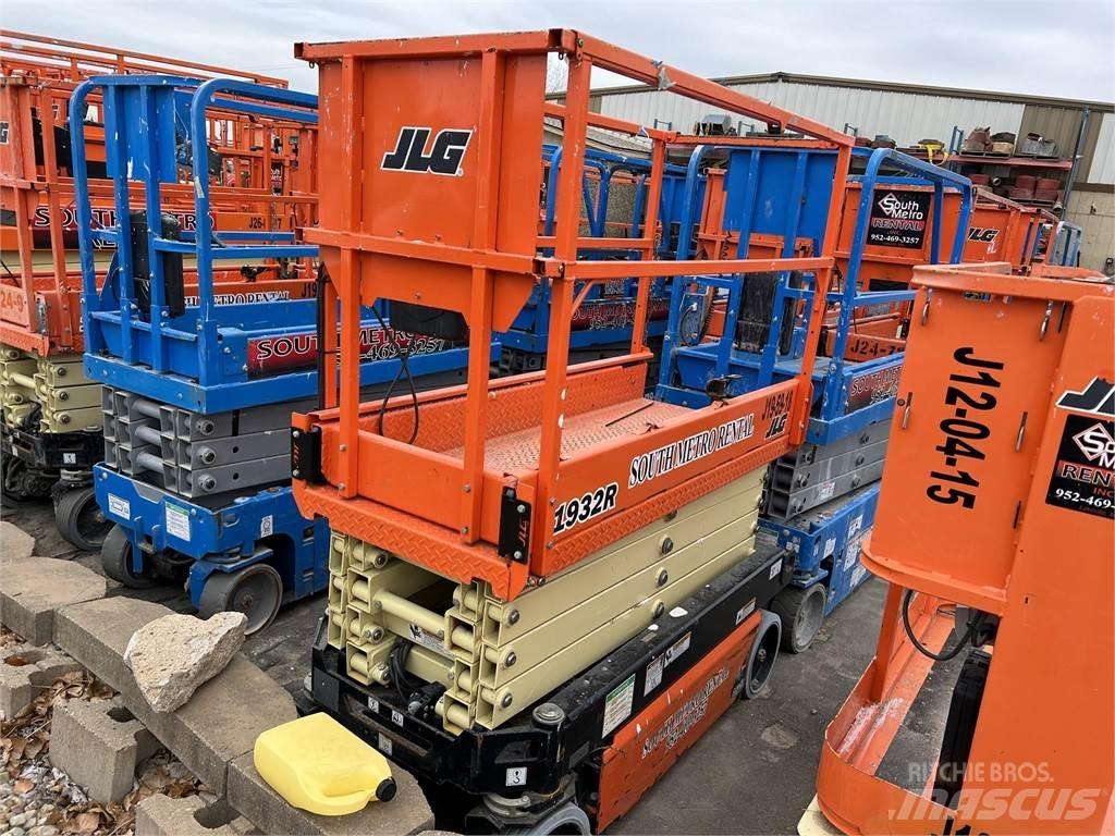 JLG 1932R Ножични работни платформи