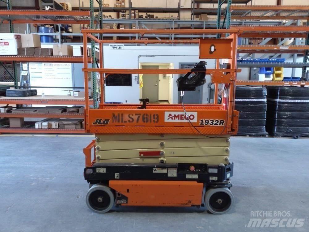 JLG 1932R Ножични работни платформи