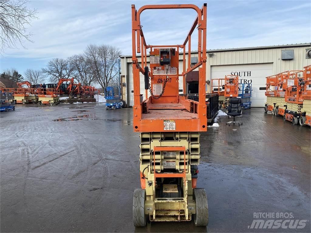JLG 2632ES Ножични работни платформи