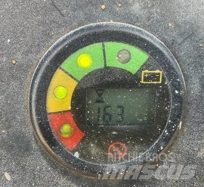 JLG 3248RS Ножични работни платформи