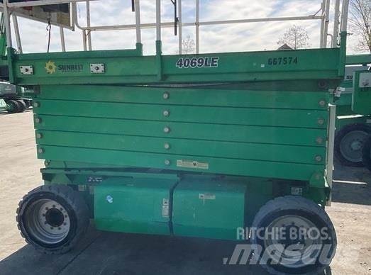 JLG 4069LE Ножични работни платформи