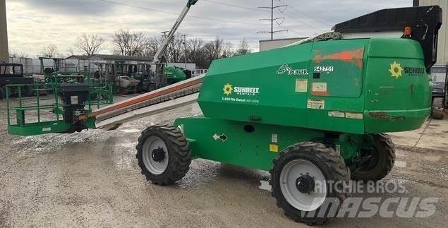 JLG 600S Телескопични повдигачи
