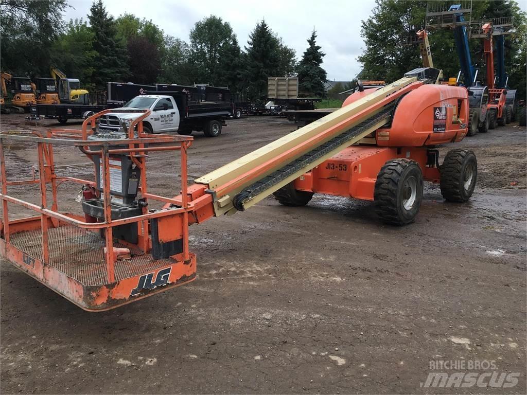 JLG 600S Телескопични повдигачи
