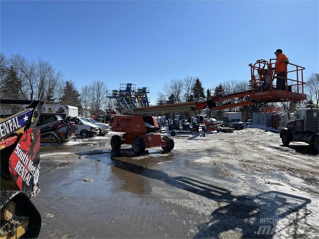 JLG 660SJ Телескопични повдигачи
