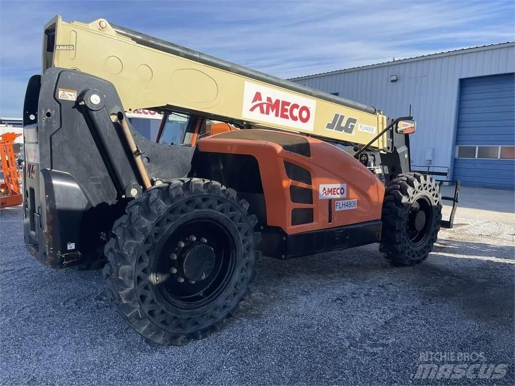 JLG 943 Телескопични товарачи