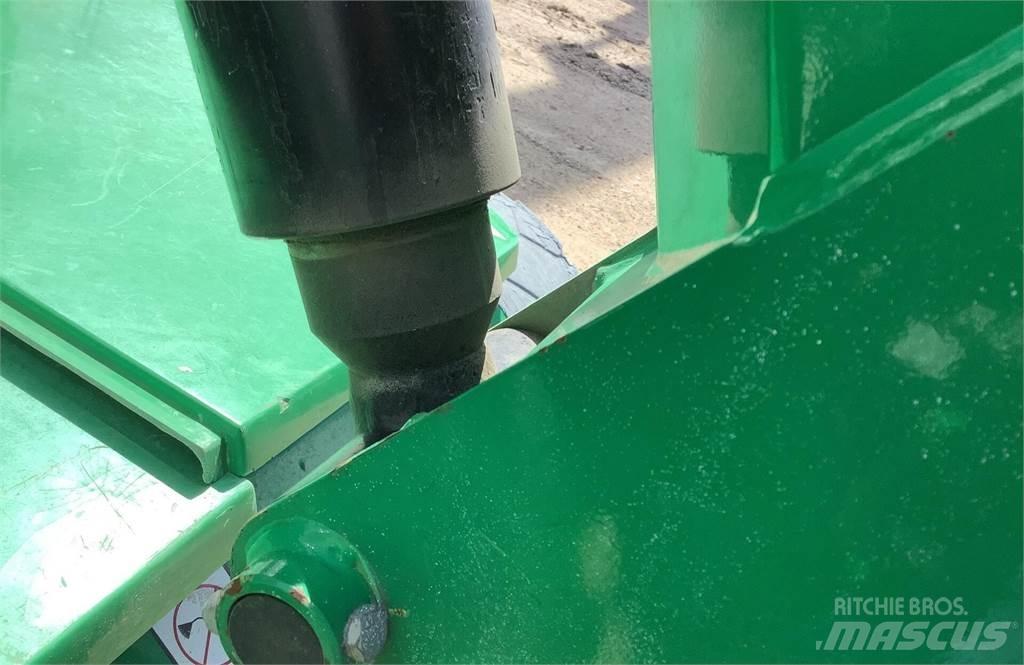 JLG TOUCAN 32E Вертикални мачтови повдигачи

