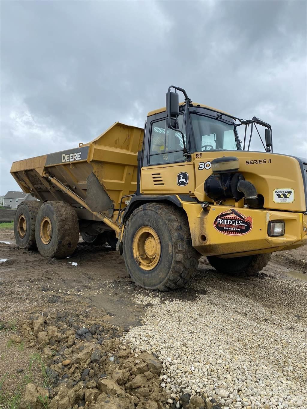 John Deere 300D Дъмпери/моторни превозни средства