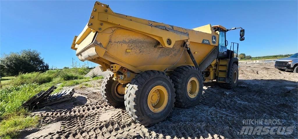 John Deere 310E Дъмпери/моторни превозни средства