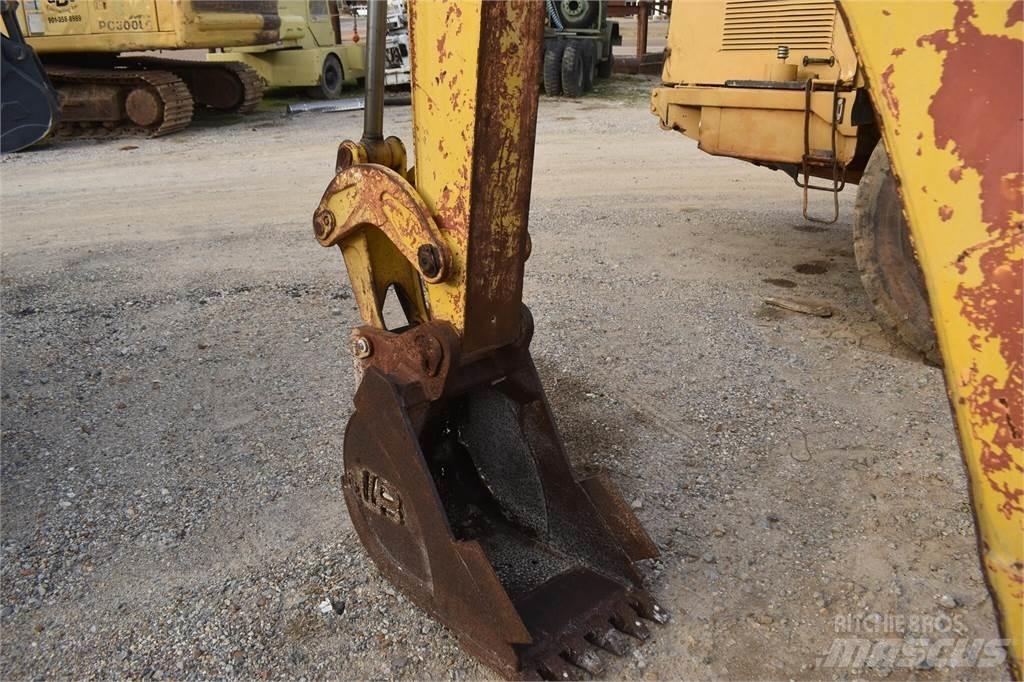 John Deere 310E Товарач със заден ексватор