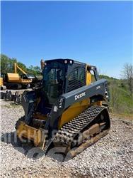 John Deere 333G Мини товарачи
