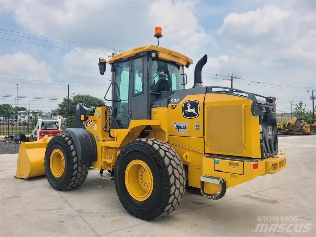 John Deere 524P Колесни товарачи