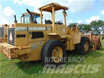 John Deere 544G Колесни товарачи
